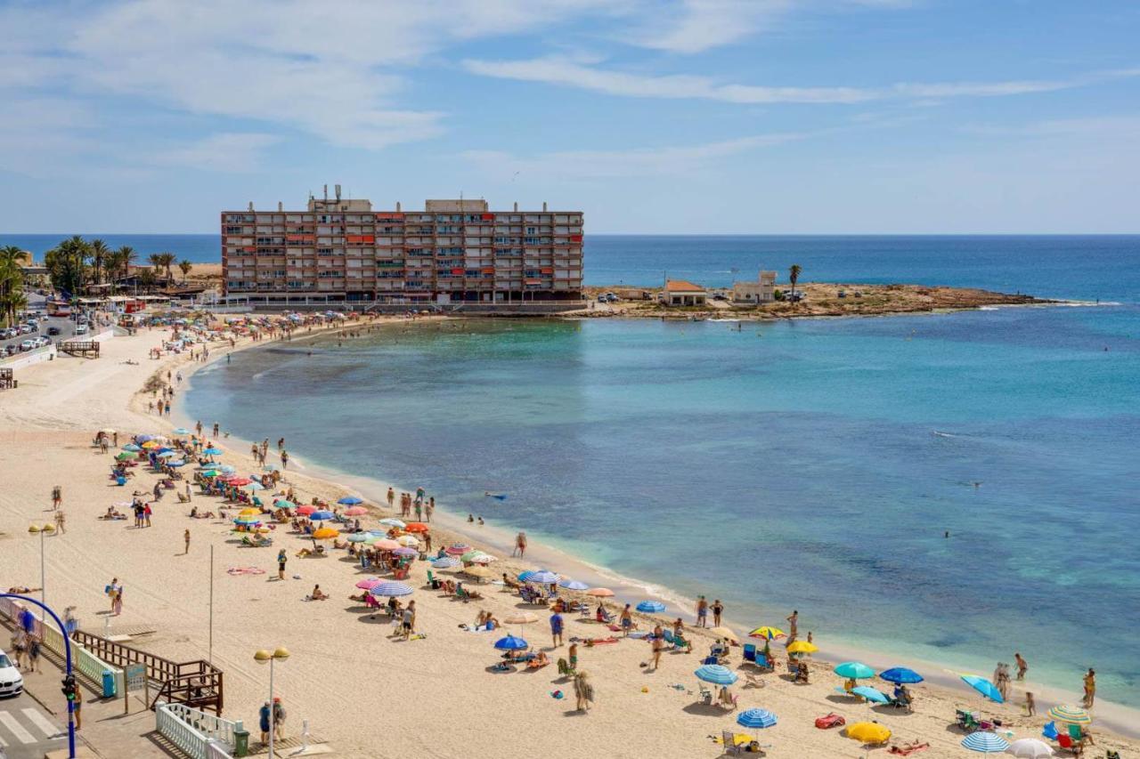 Cozy Appartment Torrevieja At Irina Exteriör bild